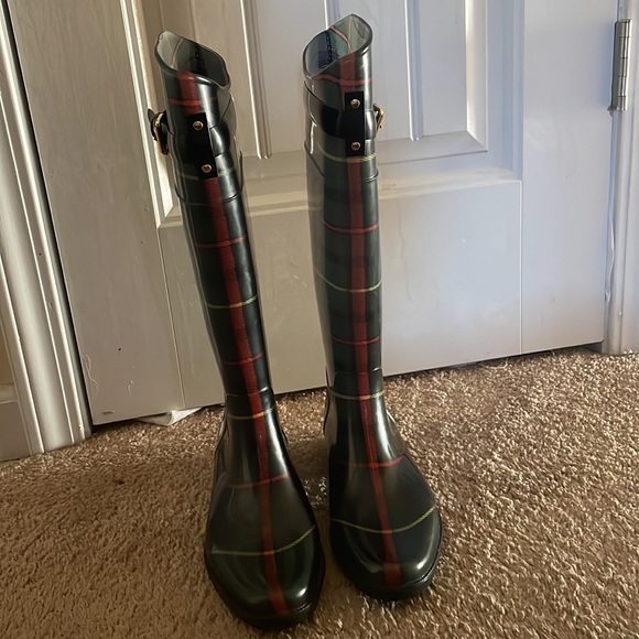 High Calf Plaid Ralph Lauren Rain Boots. - Picture 3 of 6